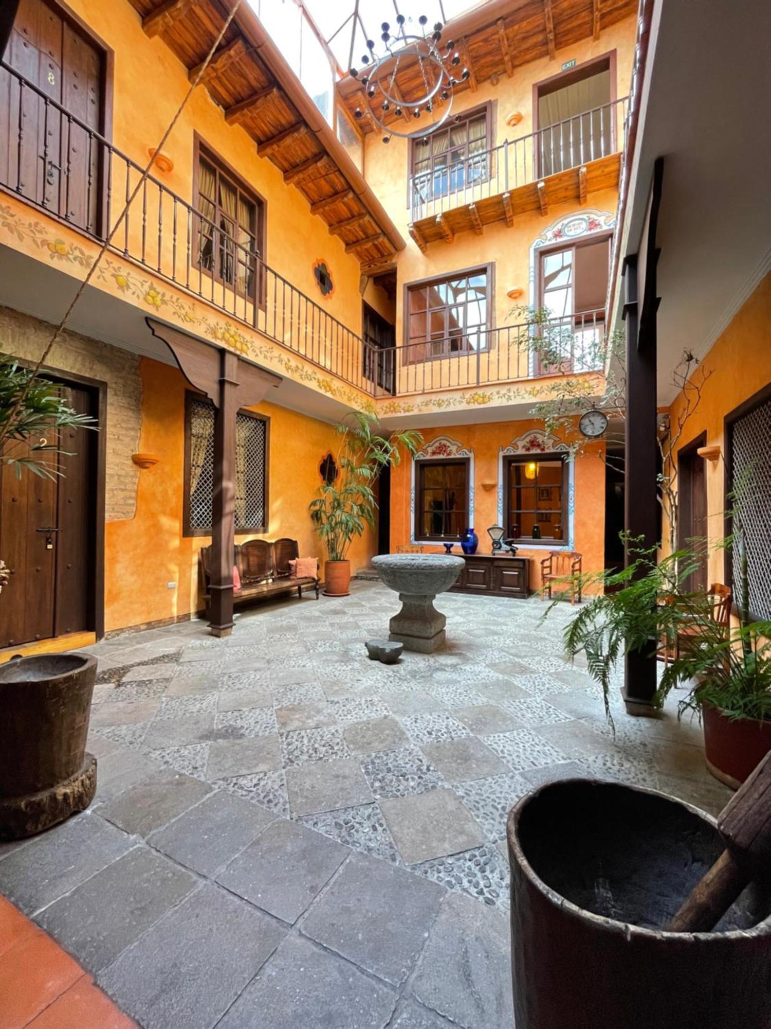 Nass Casa Del Aguila Hotel กูเอ็งกา ภายนอก รูปภาพ